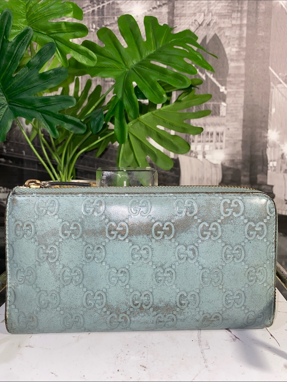 Authentic Gucci Rare Tiffany Blue Guccissima GG Monogram Leather Wallet - Picture 8 of 17